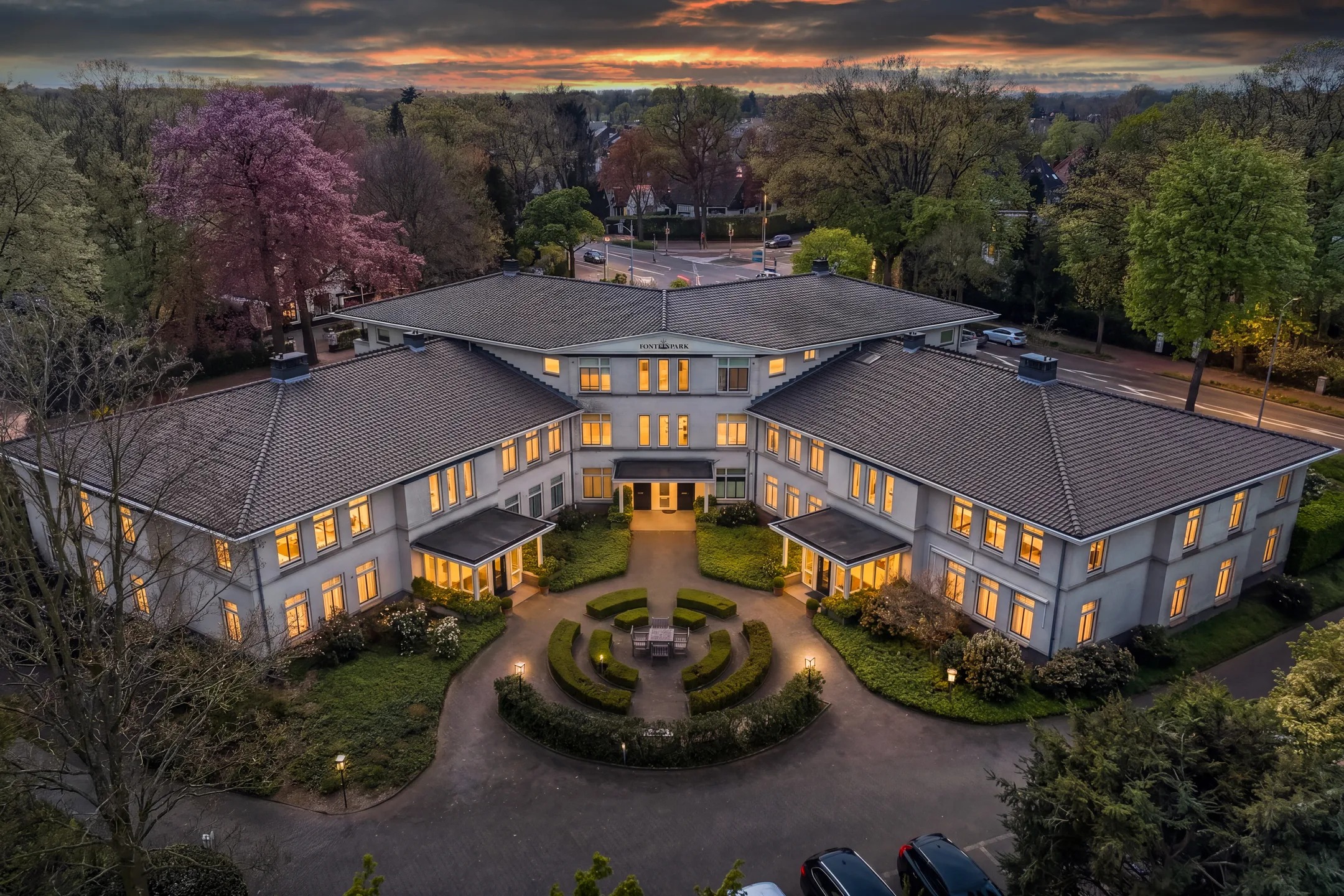 Portiekflat Burgemeester Fonteinlaan 9 in Huizen