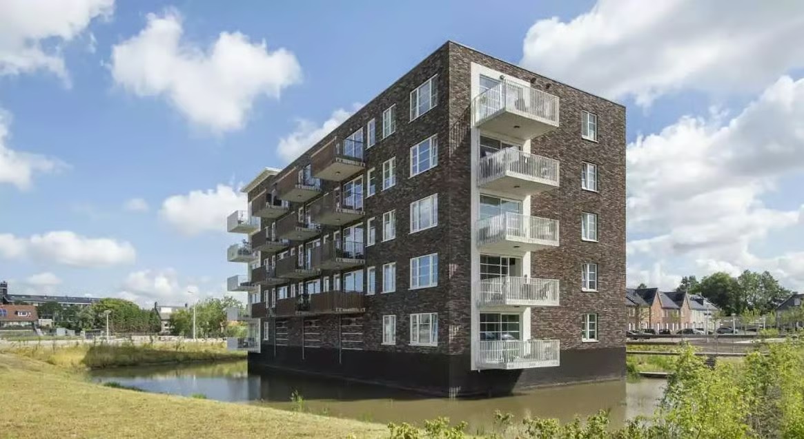 Tussenwoning Salomon Dierkenslaan 10 in Aalsmeer