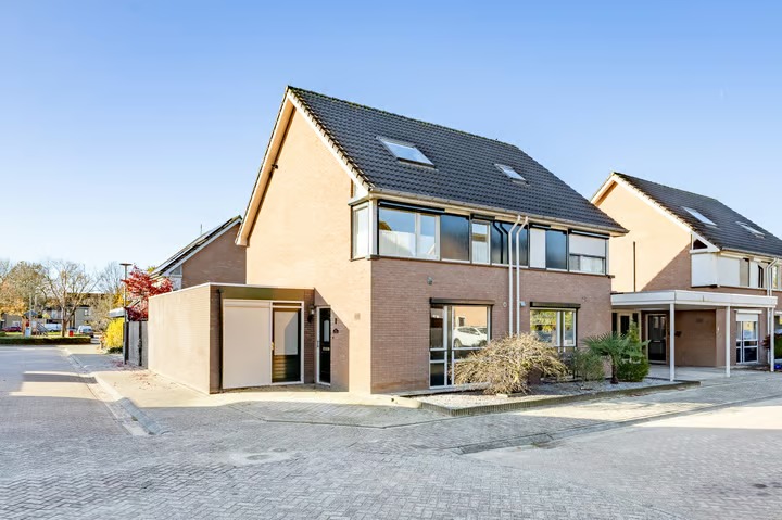 2-onder-1-kapwoning Weegbree 8 in Venray