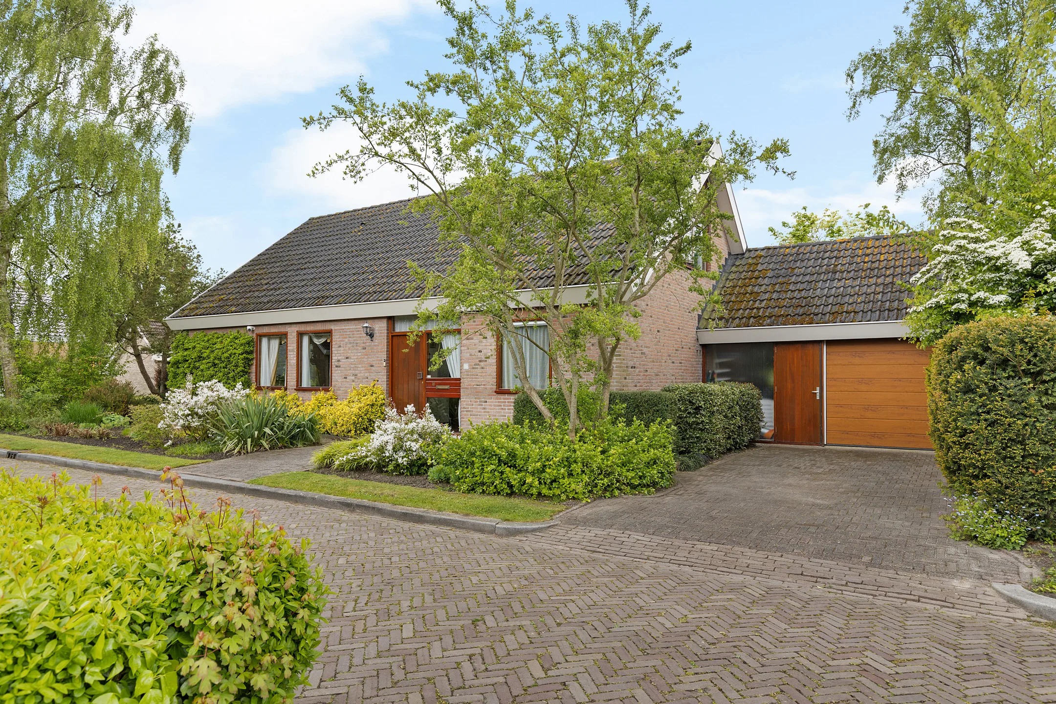 Vrijstaande woning de Eemshorn 16 in Delfzijl