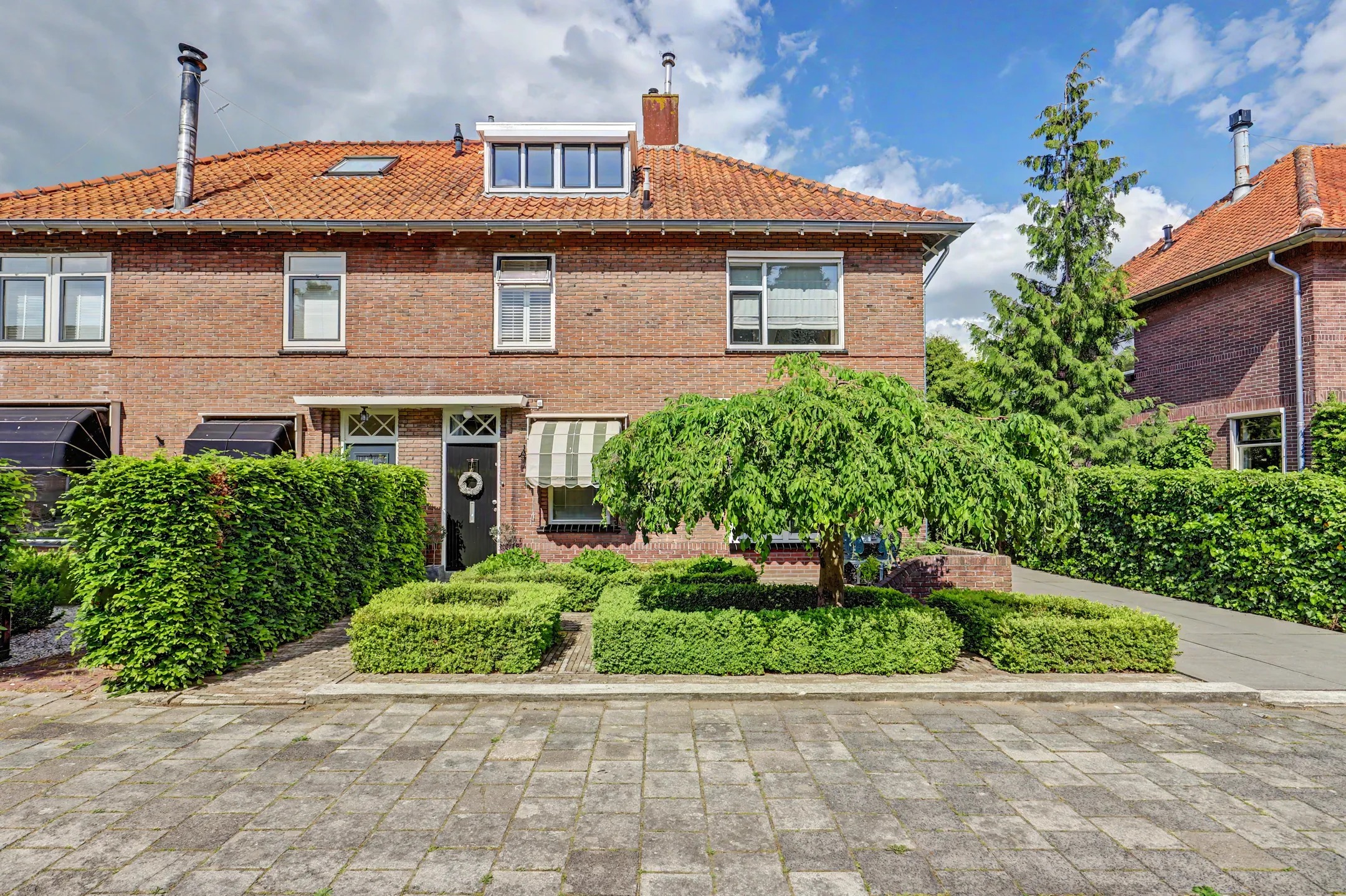 2-onder-1-kapwoning Electrostraat 4 a in Ridderkerk