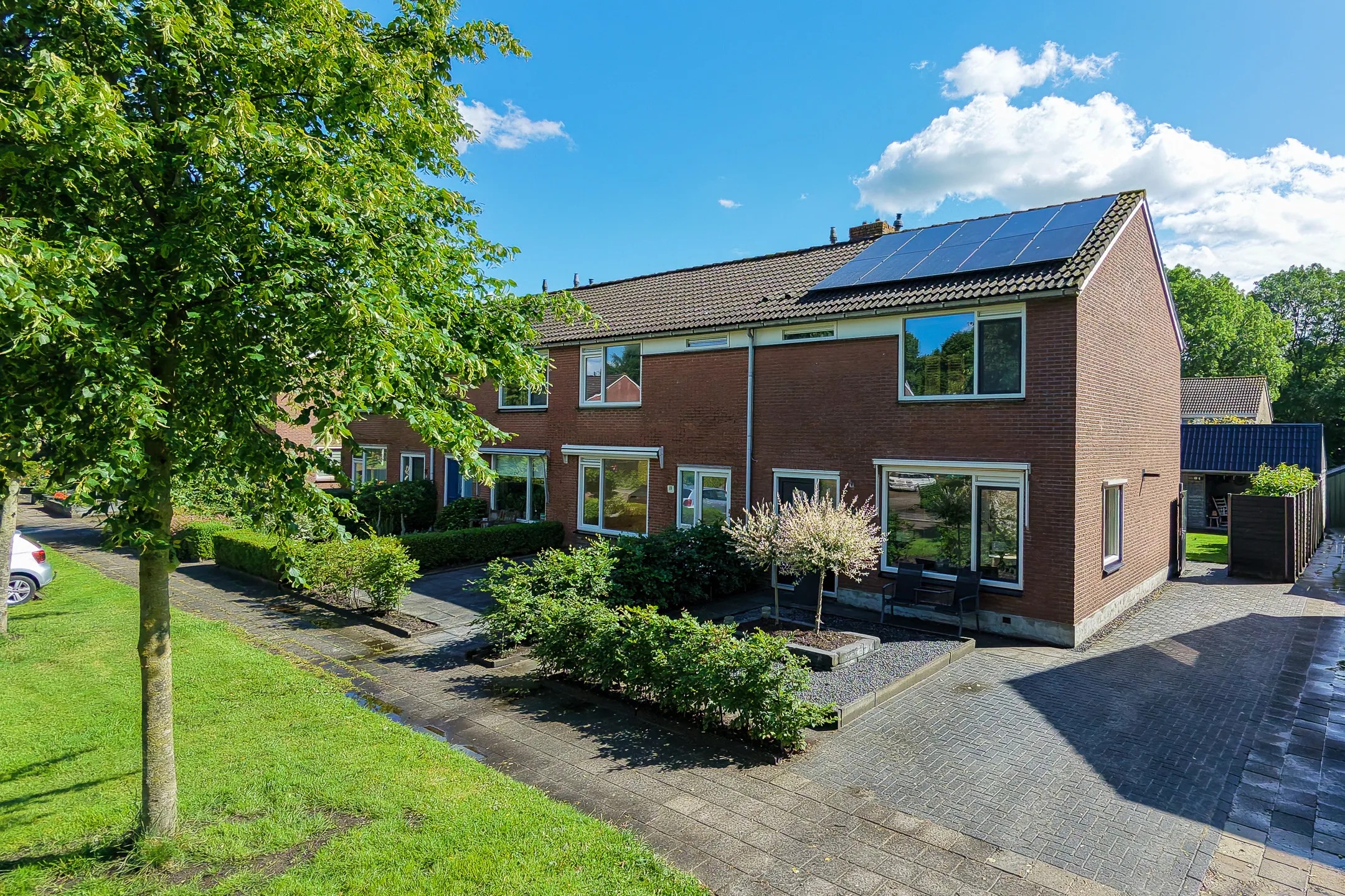 Hoekwoning Wibrandstraat 26 in Gerkesklooster