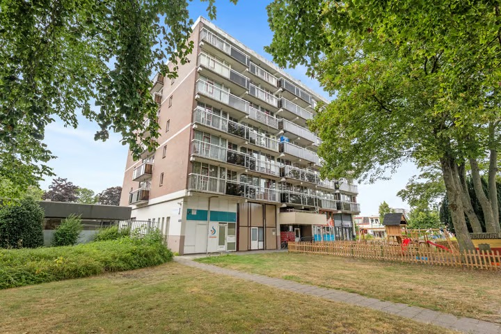 Portiekflat Hoofdstraat 34 d in Hoogezand