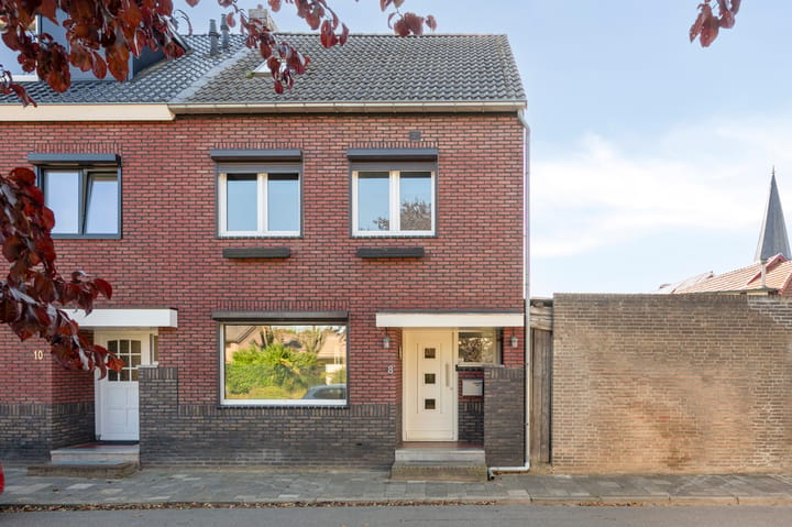 Eengezinswoning, tussenwoning Jodenstraat 8 Geleen