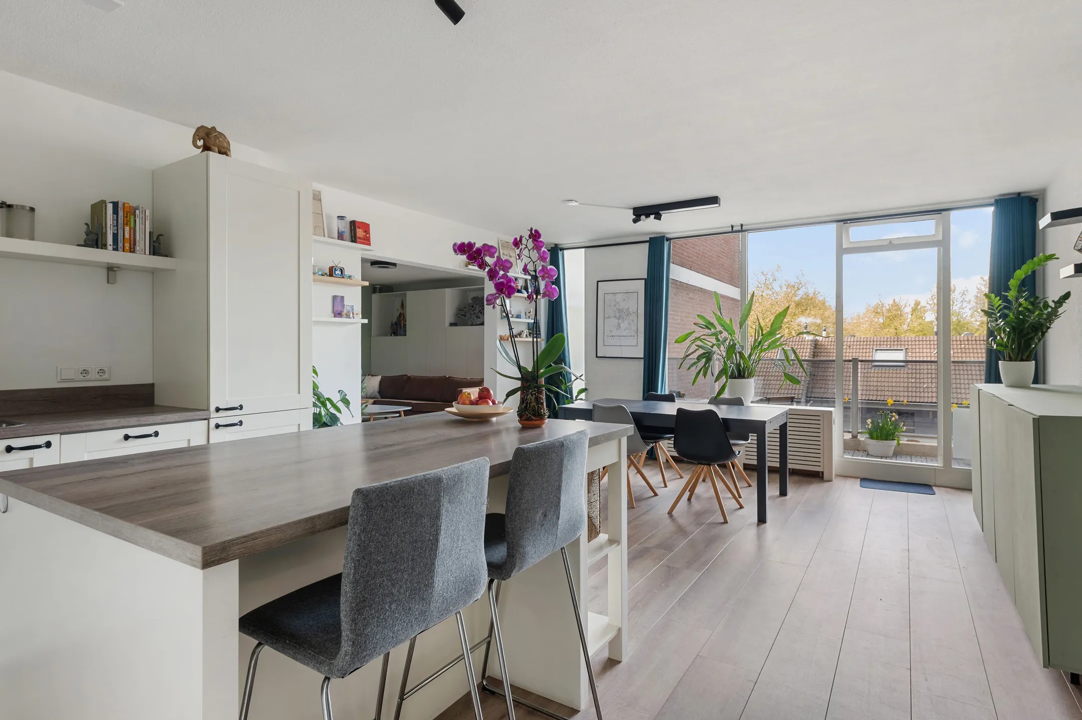 Portiekflat Engelenburg 283 Haarlem