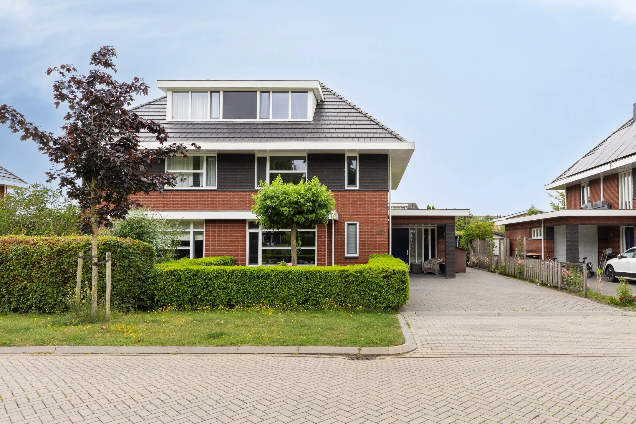 2-onder-1-kapwoning Albatroslaan 221 in Lelystad