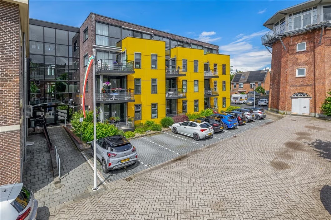 Galerijflat Molenstreek 11 02 in Veendam