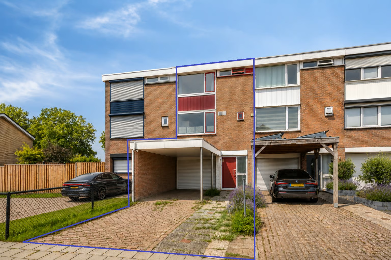 Tussenwoning van Hall-laan 3 in Axel
