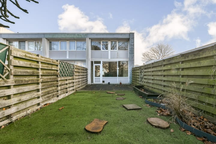 Hoekwoning Kantershof 325 Amsterdam