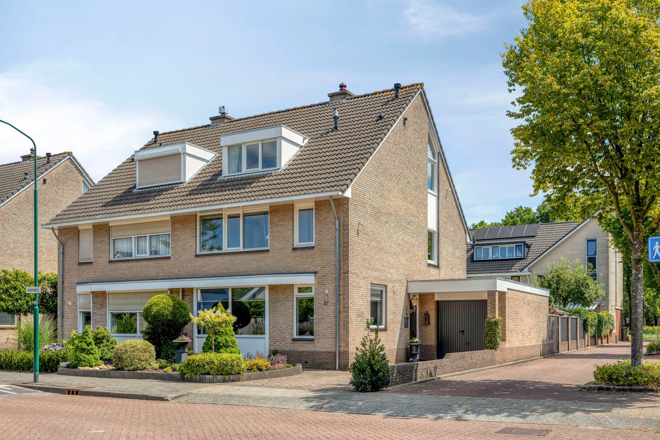 2-onder-1-kapwoning Varenmos 27 in Veenendaal