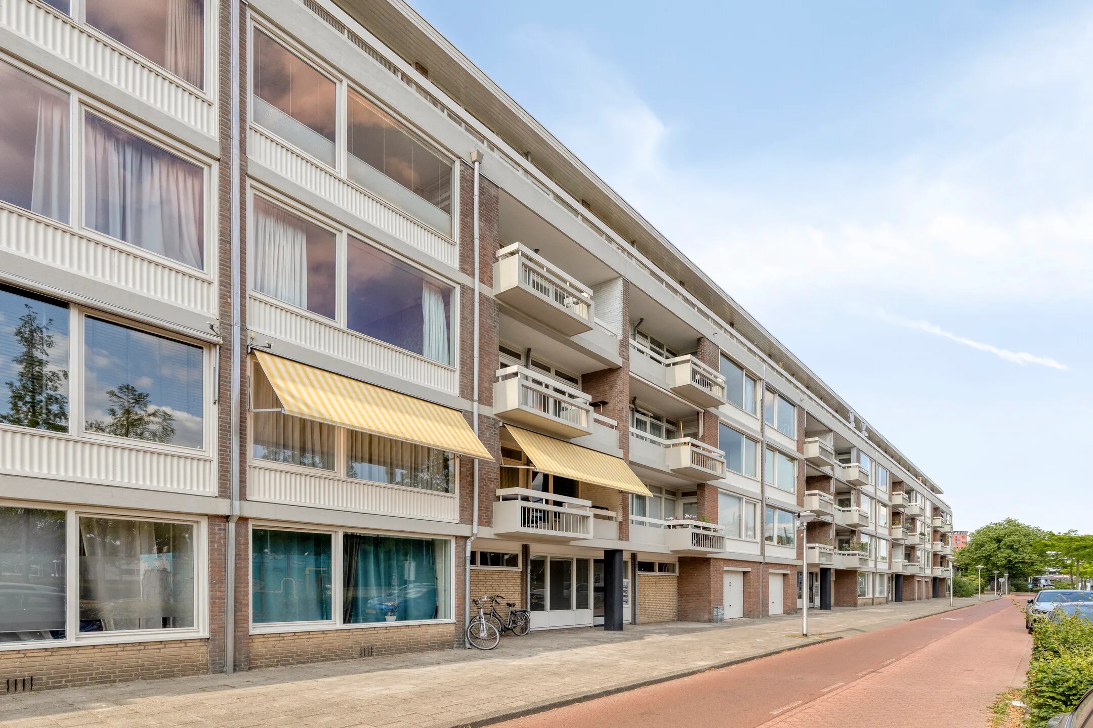 Portiekflat Noord Brabantlaan 38 A in Eindhoven