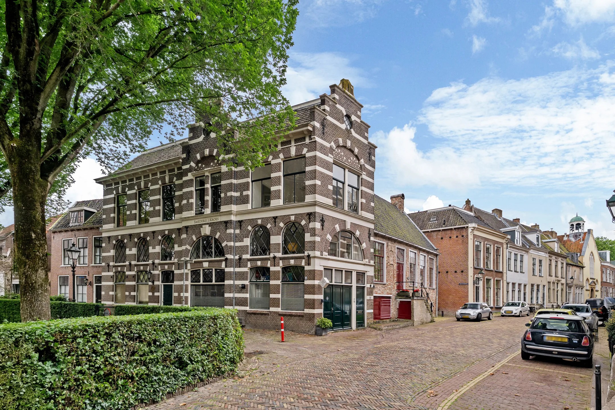 Hoekwoning Grote Kerkstraat 240 in Leeuwarden