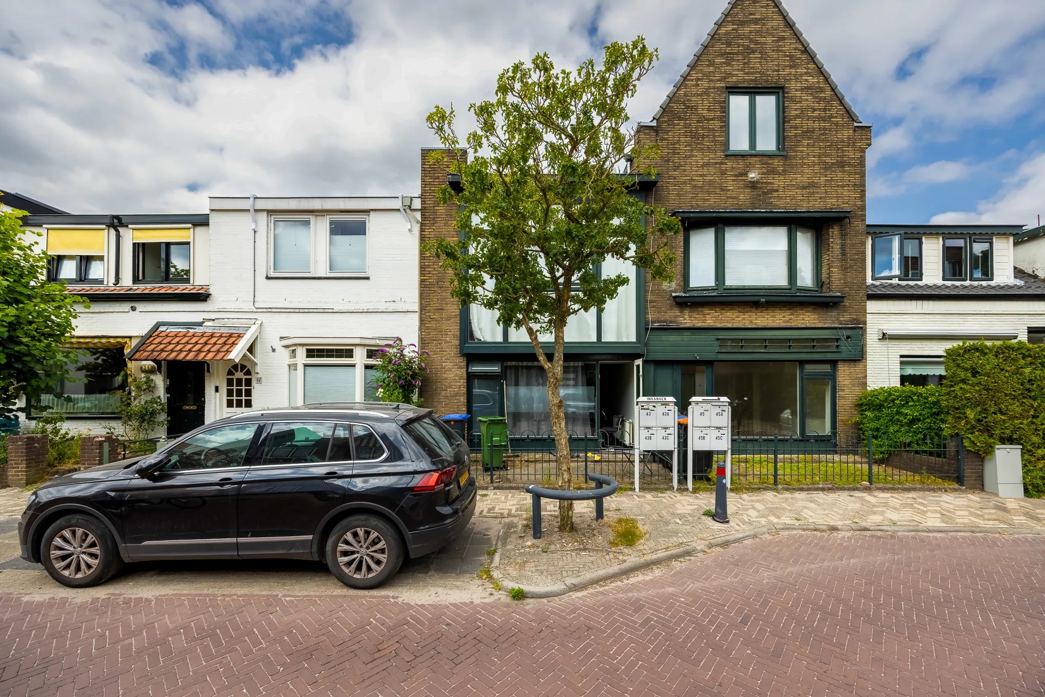 Benedenwoning Hoge Larenseweg 43 C in Hilversum