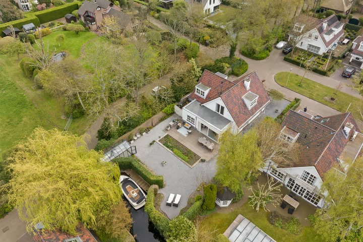 Vrijstaande woning Poelweg 16 in Warmond