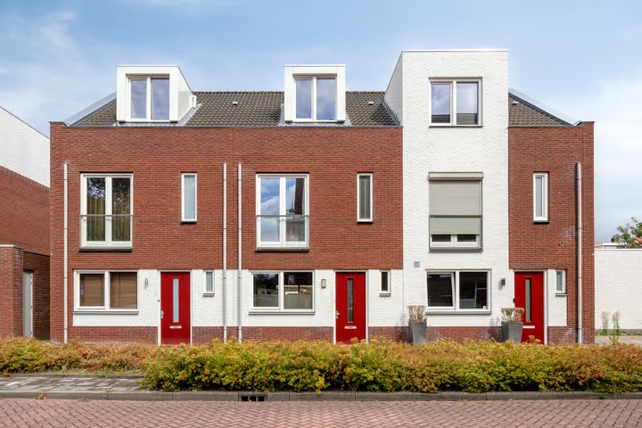 Tussenwoning Jurriaen Andriessenstraat 9 in Rijen
