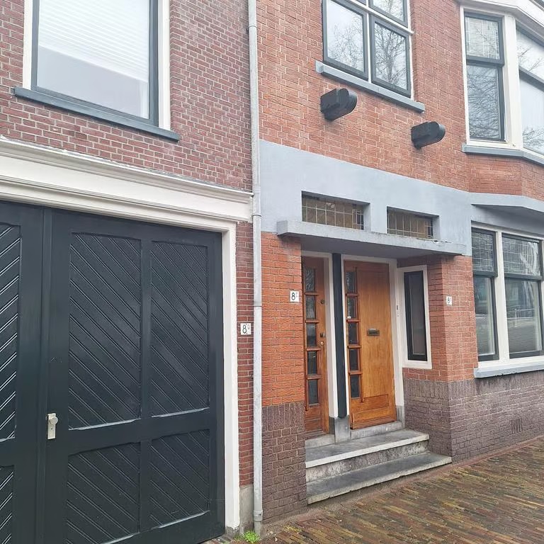 Bovenwoning Buitenwatersloot 8 C in Delft