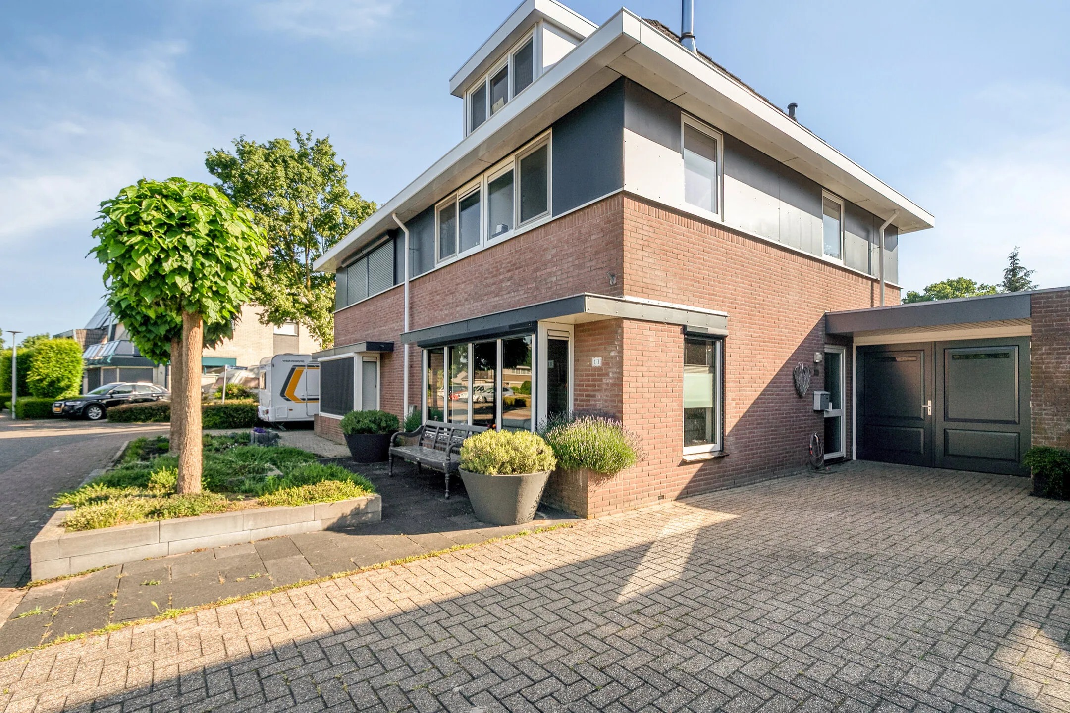 2-onder-1-kapwoning Frankenskamp 11 in Harderwijk