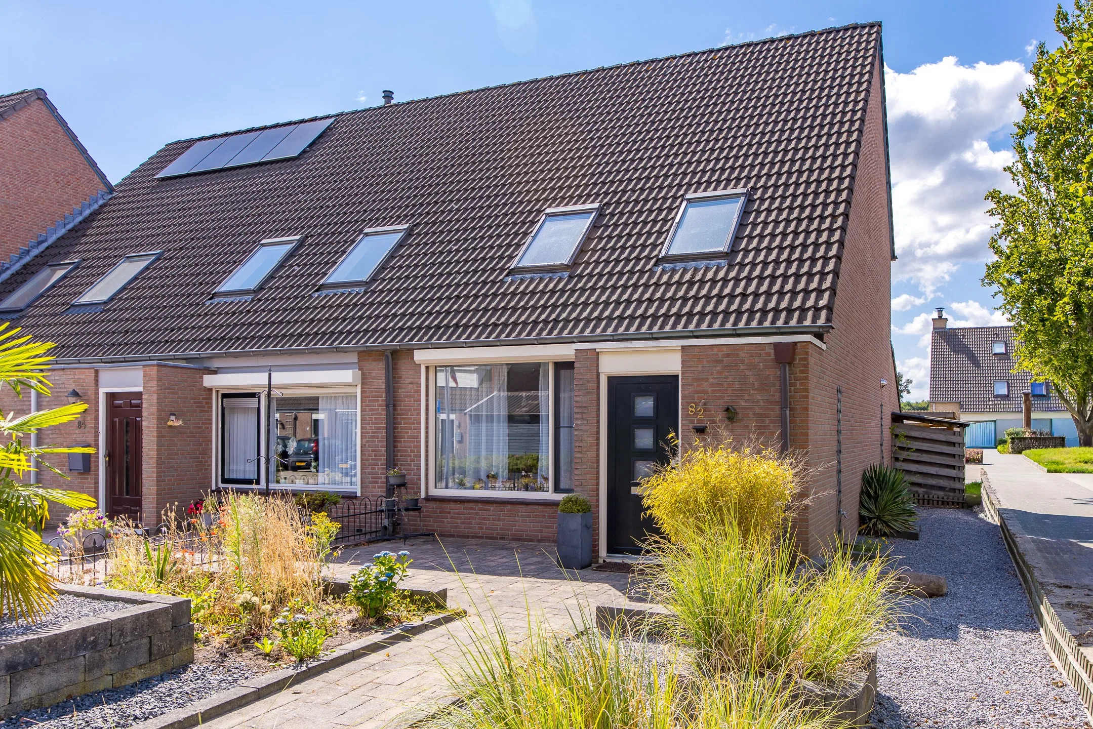 Hoekwoning Koningsvaren 82 in Ter Apel