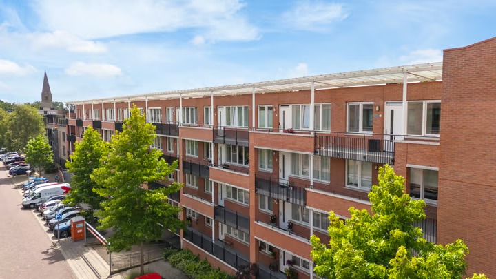 Galerijflat Raadhuisstraat 113 in Heemskerk