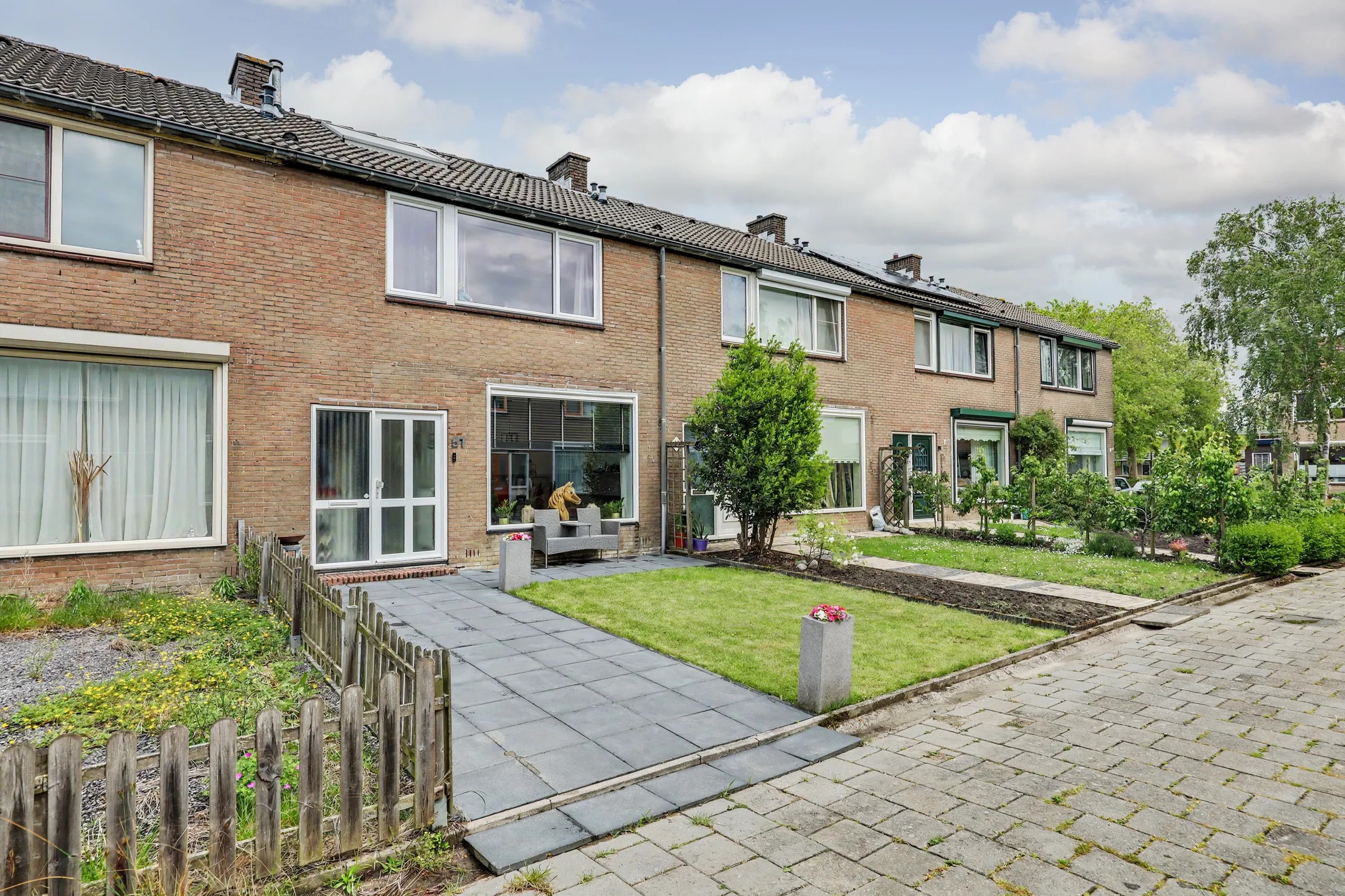 Tussenwoning Hugo de Grootstraat 51 in Kruiningen