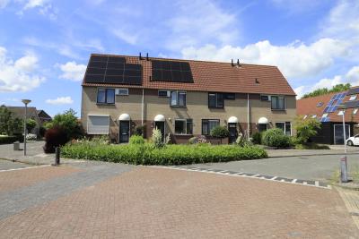 Tussenwoning Koningsland 23 in Steenwijk
