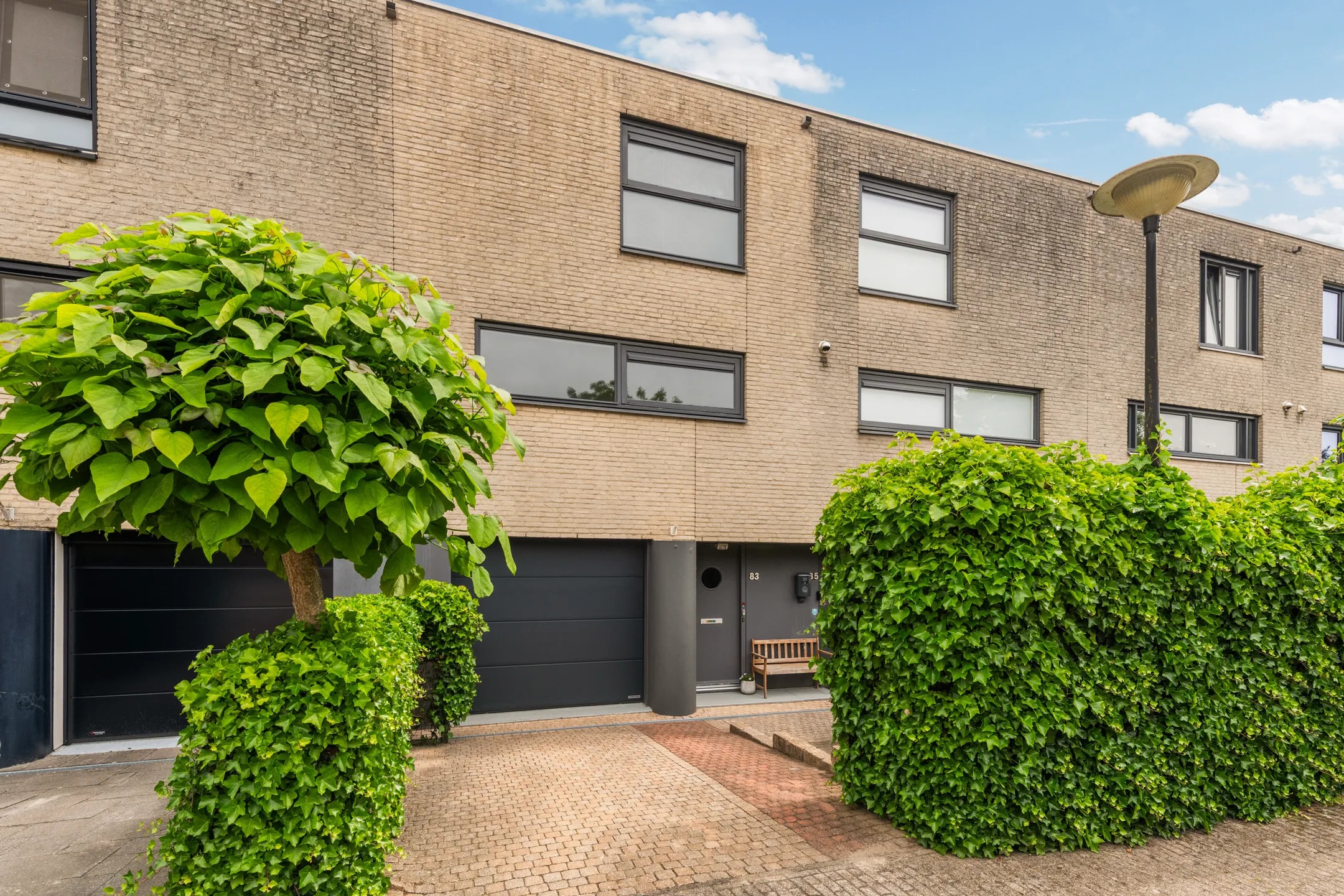 Tussenwoning (drive-in woning) Noorderlicht 83 in Amersfoort