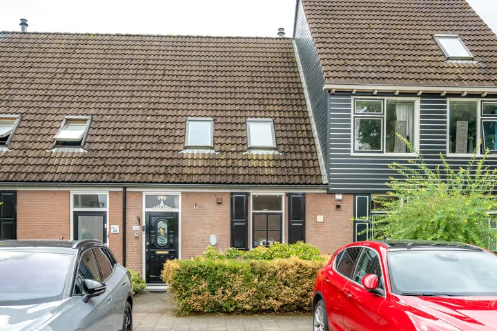 Tussenwoning Dominicushof 152 in Vianen