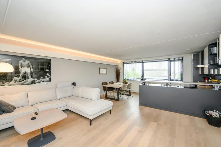 Bovenwoning Azorenweg 11 in Almere