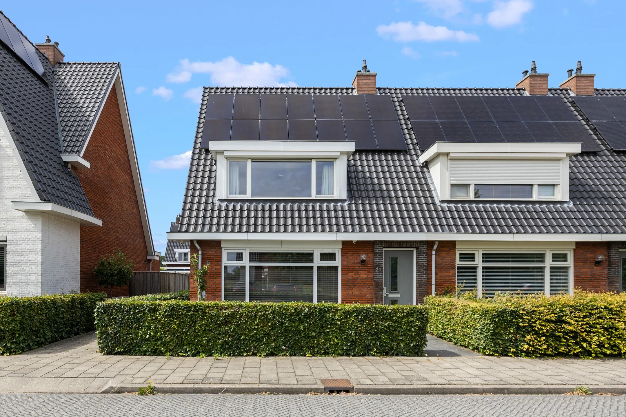 Hoekwoning Sterrenzand 20 in Deest