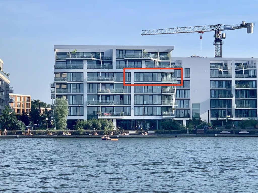 Bovenwoning Zeeburgerkade 1222 in Amsterdam