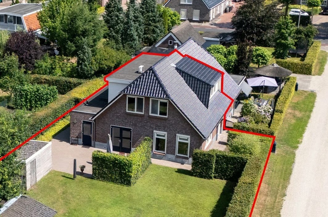 2-onder-1-kapwoning Daarleseweg 22 a in Den Ham