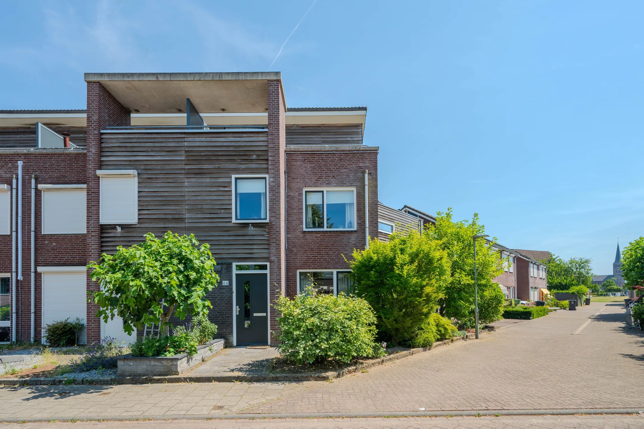 Hoekwoning Lisdodde 66 in Tegelen