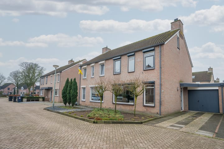 Geschakelde 2-onder-1-kapwoning De Pelslap 26 in Horst