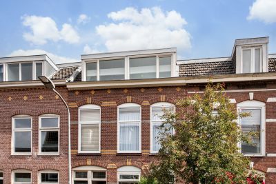 Bovenwoning Colensostraat 21 B in Haarlem