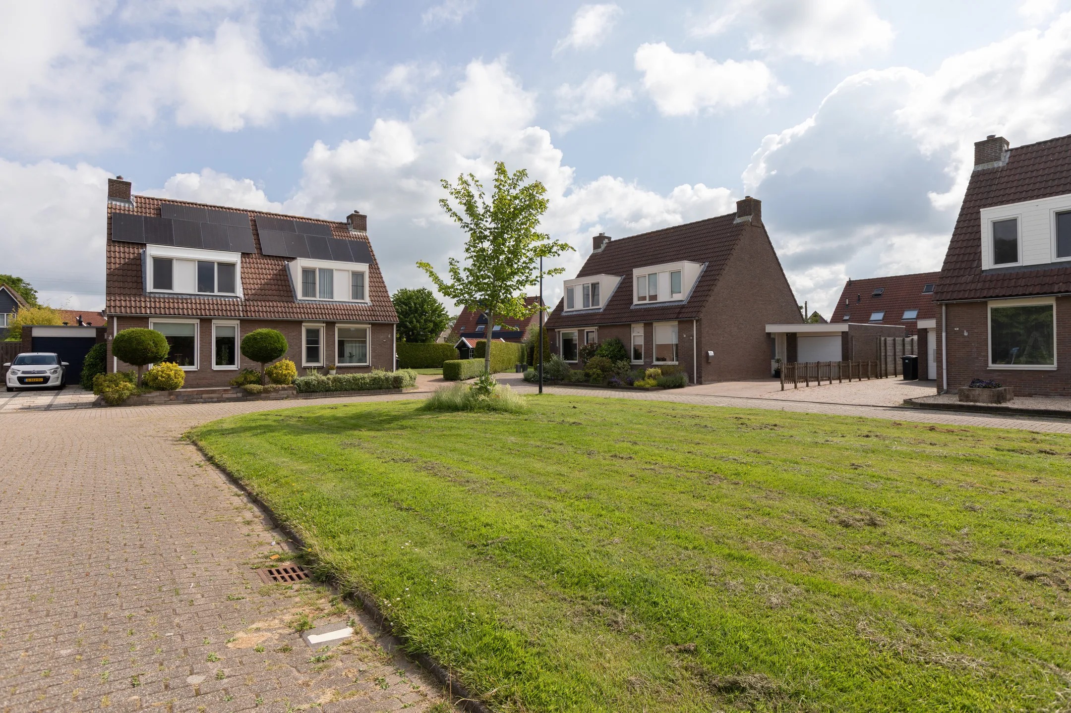 2-onder-1-kapwoning Dennenburg 15 in Bolsward