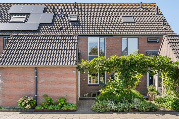 Tussenwoning Hindelaan 76 in Lunteren