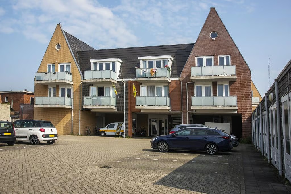 Portiekflat Grotestraat 149 11 in Goor