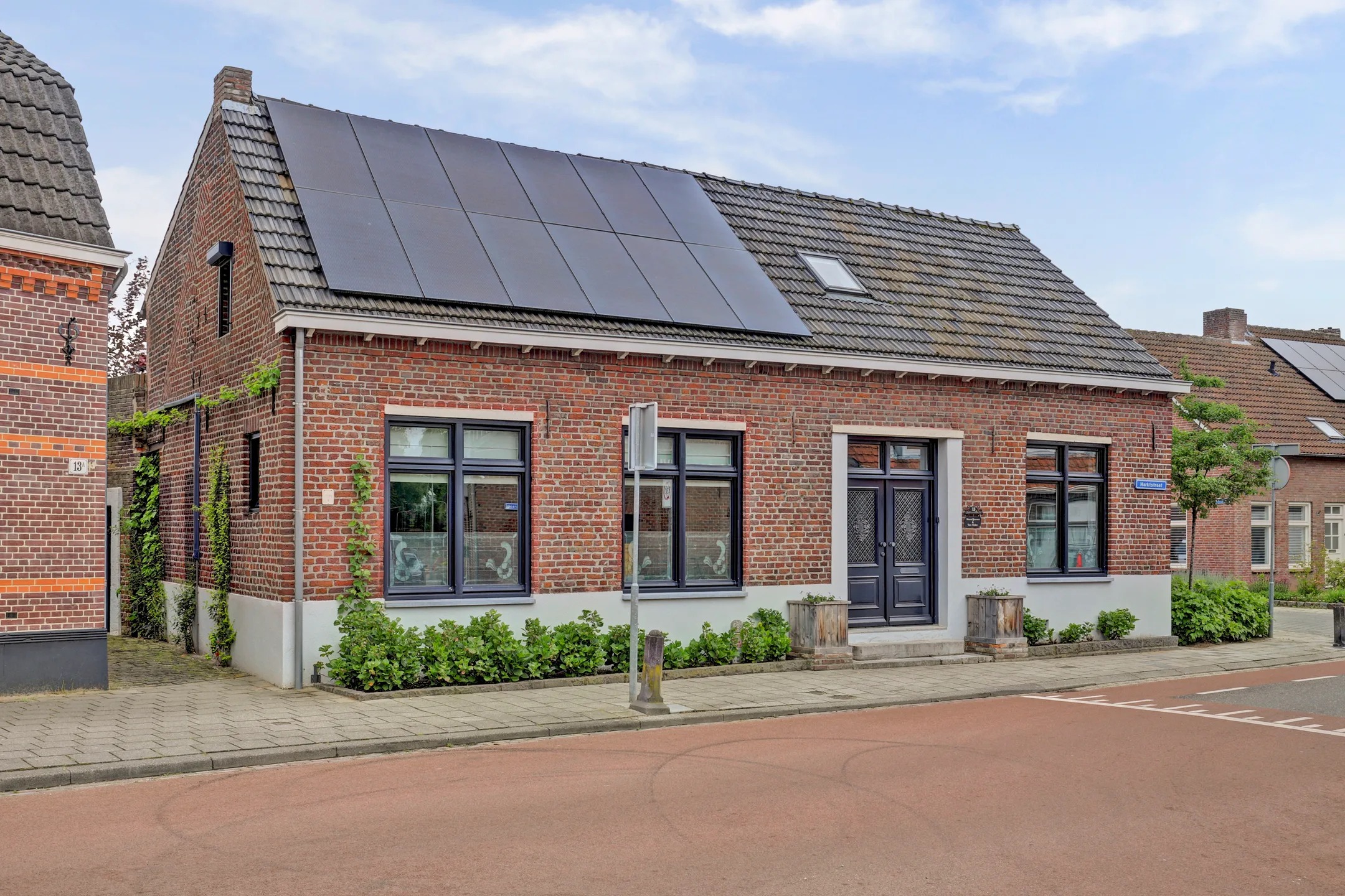 Halfvrijstaande woning Marktstraat 15 in Baarlo