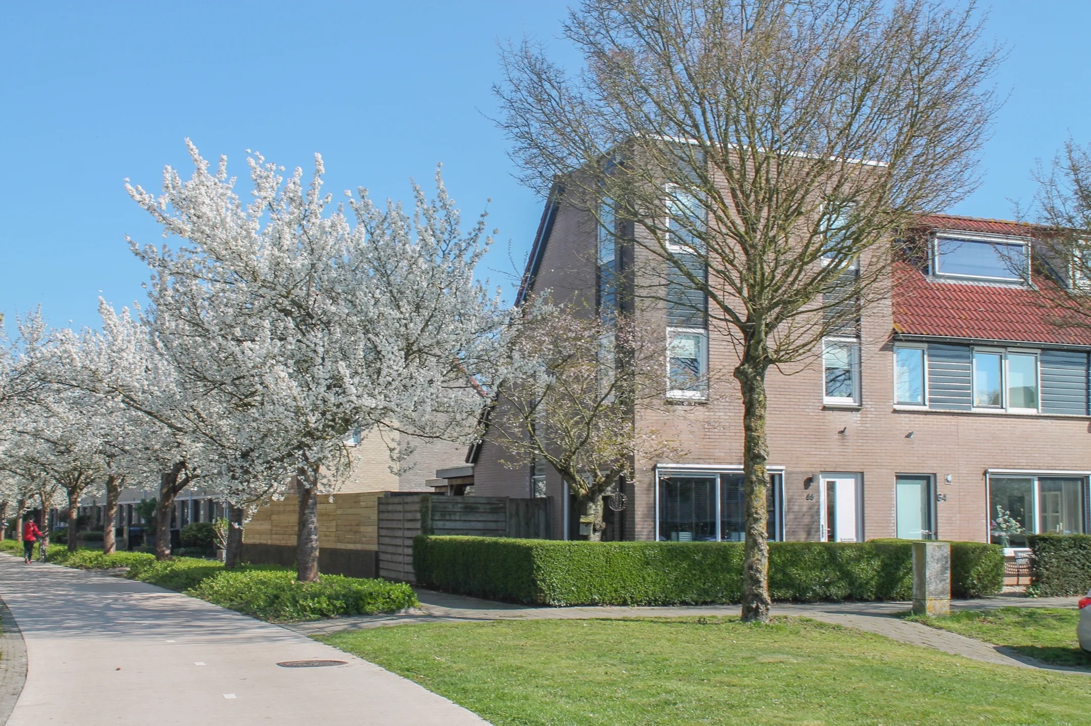 Hoekwoning Bachdreef 66 in Harderwijk