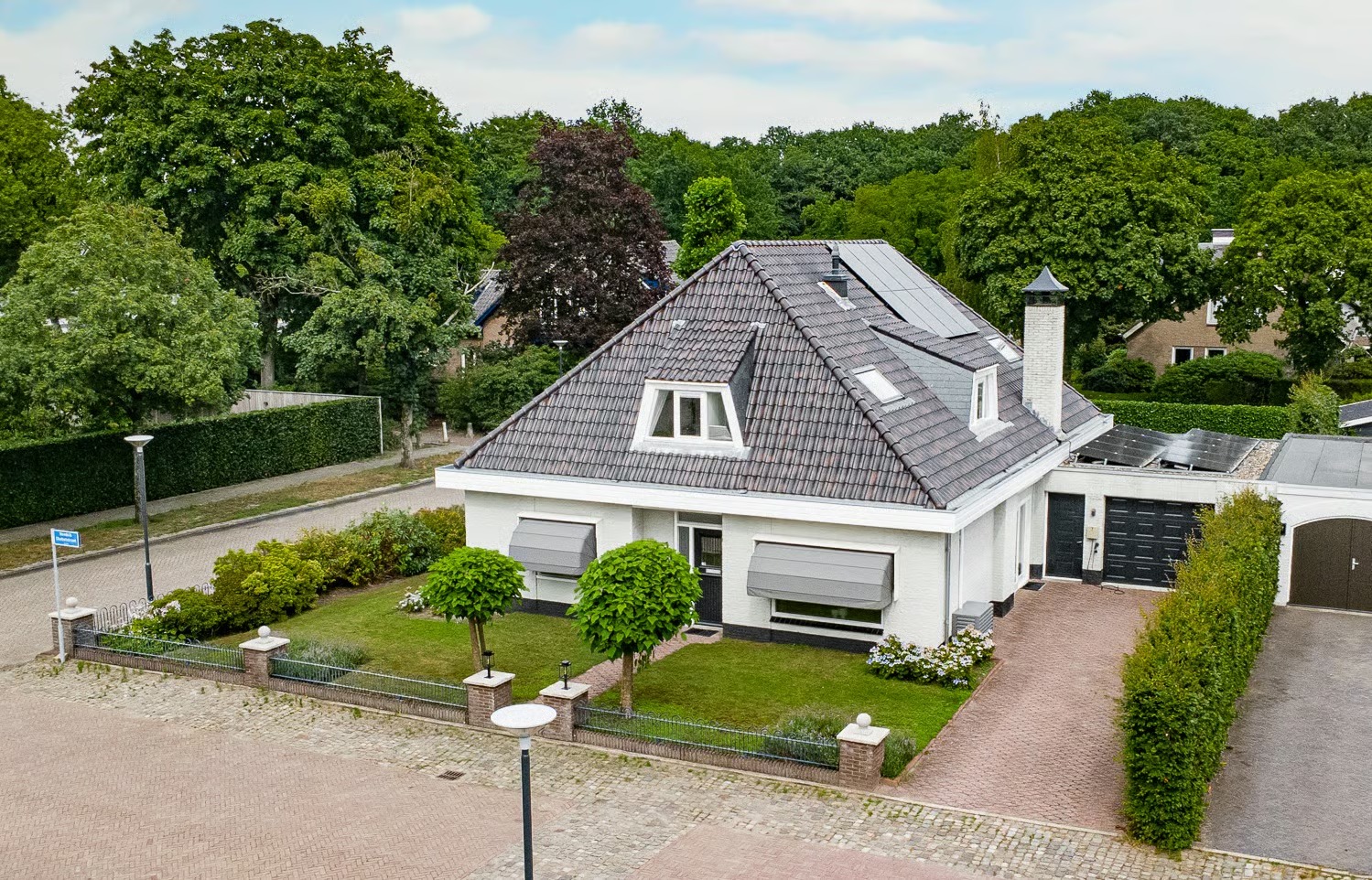 Vrijstaande woning Hendrik Chabotstraat 1 in Waalwijk
