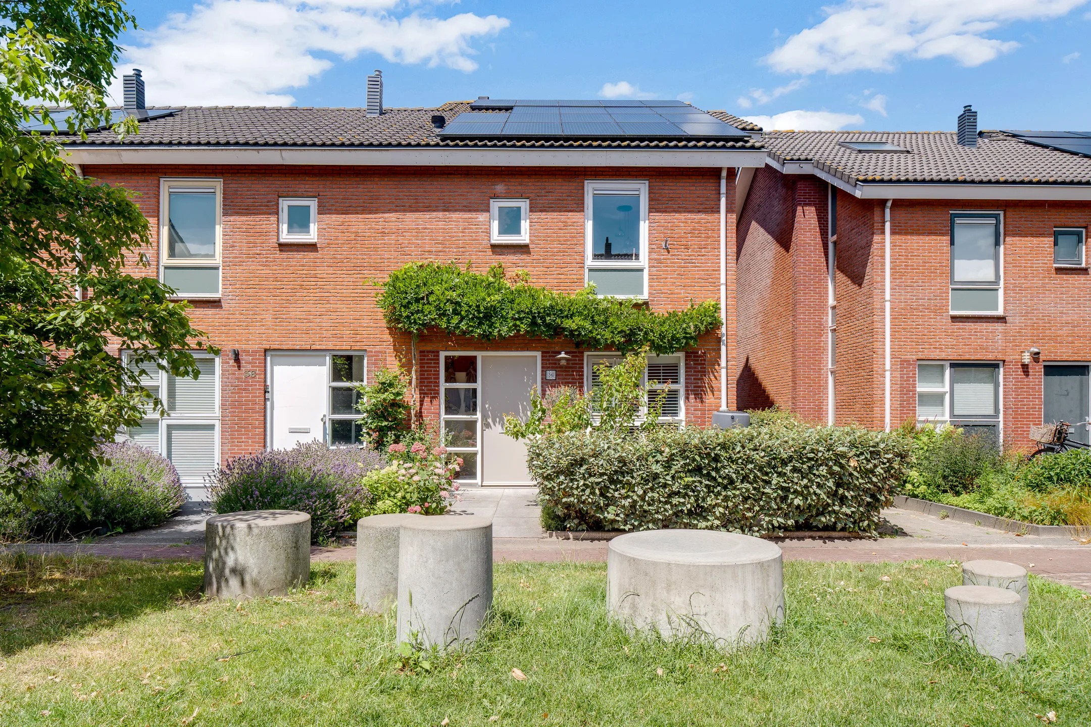 Hoekwoning Rietgras 36 in Zwolle