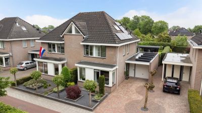 2-onder-1-kapwoning Apeldoornseweg 13 in Vaassen