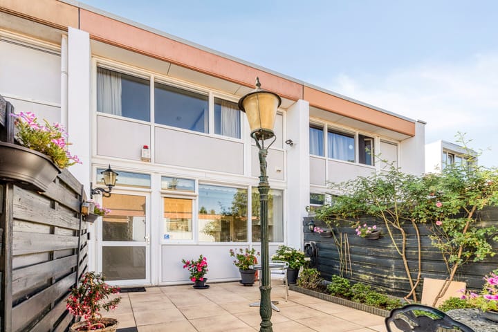 Eengezinswoning, tussenwoning Kantershof 472 Amsterdam