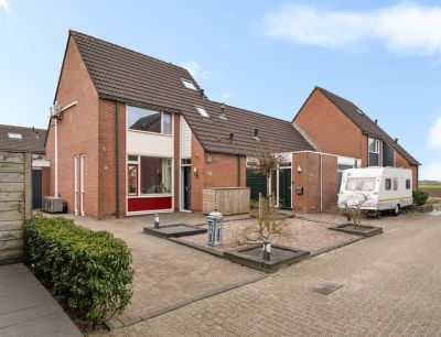 Eengezinswoning, hoekwoning Molenerf 8 in Harkstede