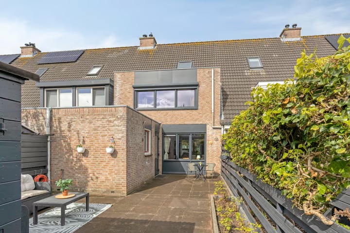 Tussenwoning Marga Klompésingel 58 in Hoofddorp