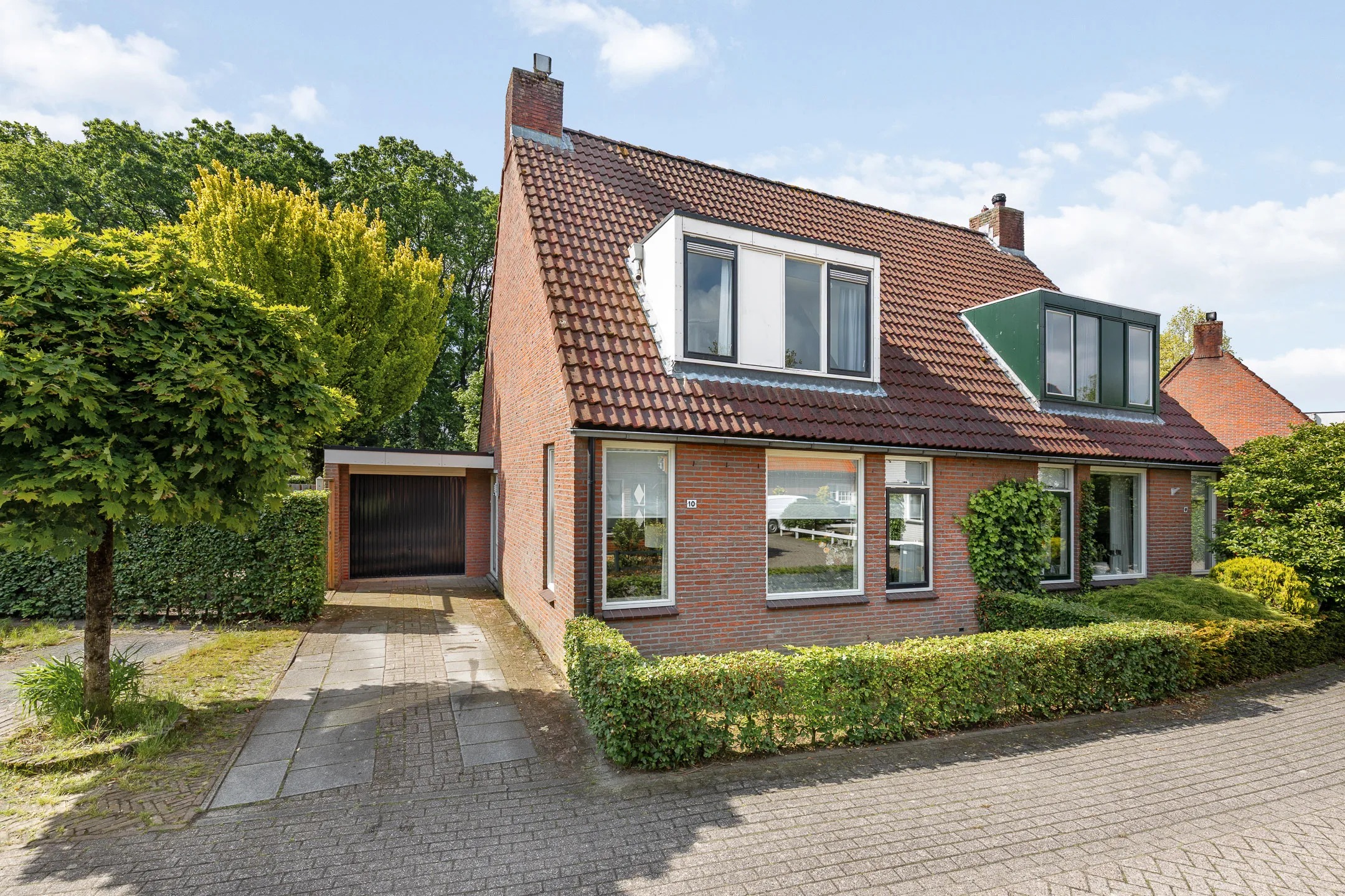 2-onder-1-kapwoning Zijdestraat 10 in Borne