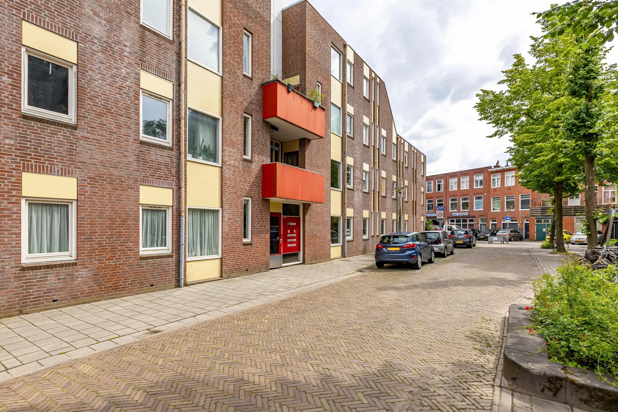 Benedenwoning Bedumerstraat 1 in Groningen