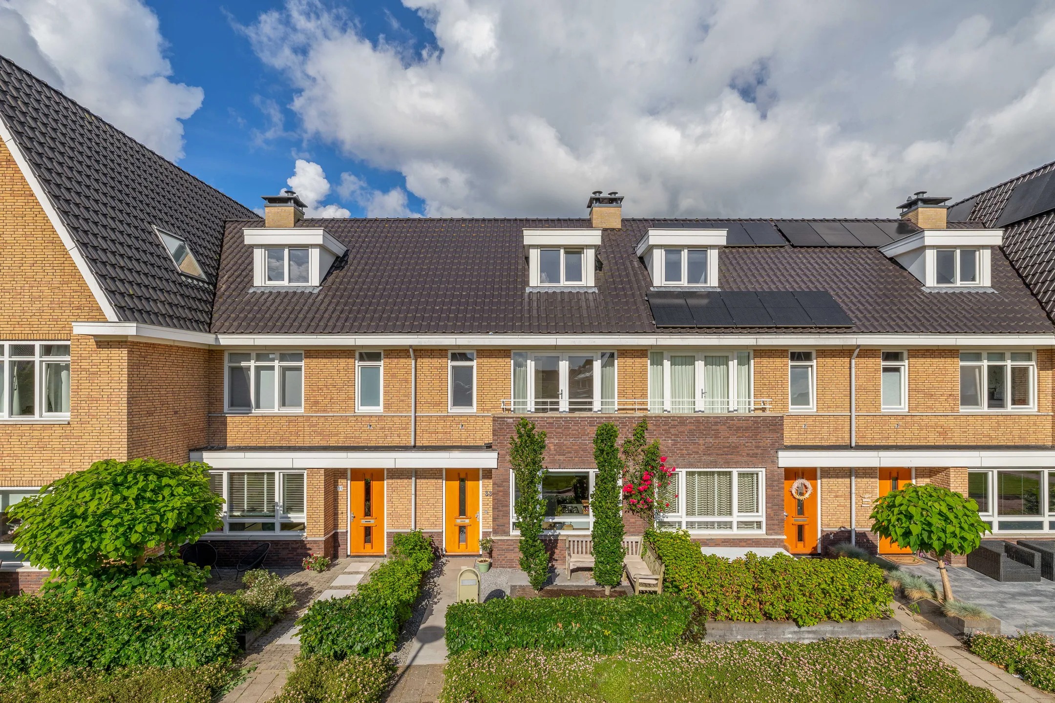 Tussenwoning Voorzoom 33 Moerkapelle