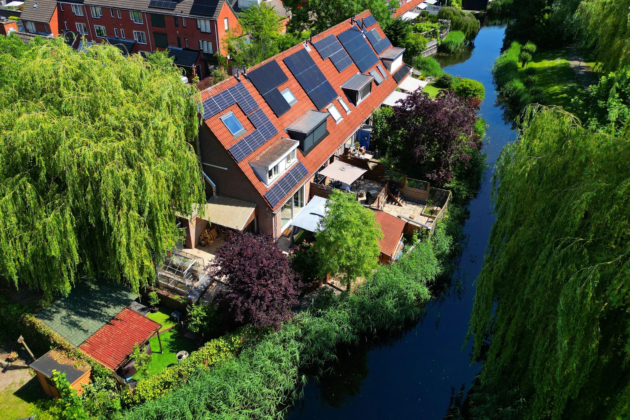 Hoekwoning Wingerd 6 in Hellevoetsluis