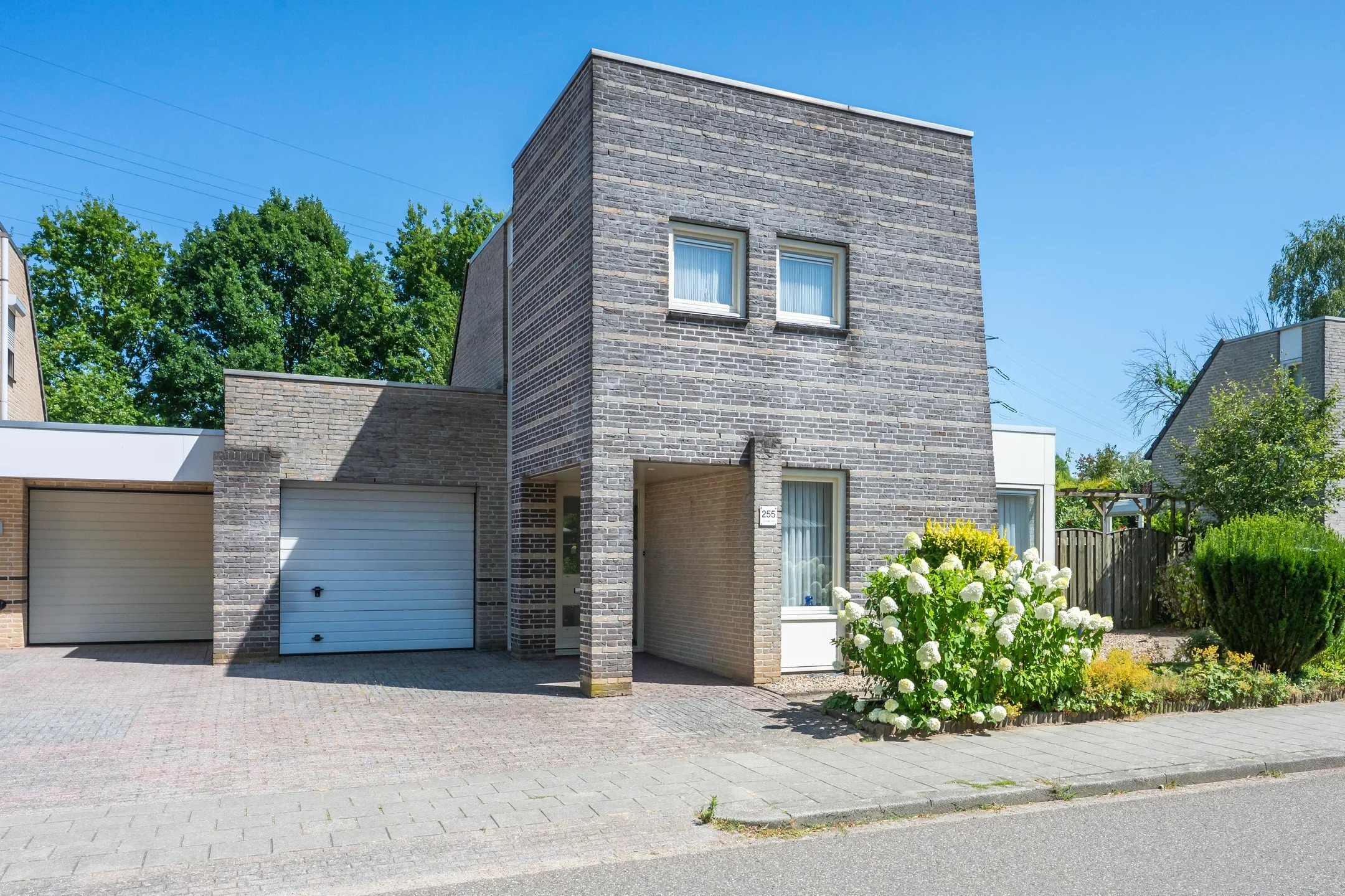 Vrijstaande woning Egstraat 255 in Heerlen